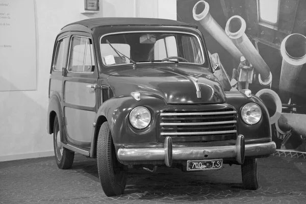 Italy Rome Police Cars Expo Museum May 2004 Fiat Editorial — Stock Photo, Image