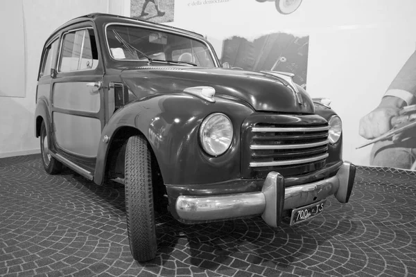 Italie Rome Police Cars Expo Museum Mai 2004 Fiat Editorial — Photo