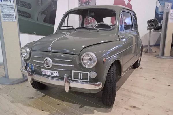 Italy Rome Police Cars Expo Museum May 2004 Fiat 600 — Stock Photo, Image