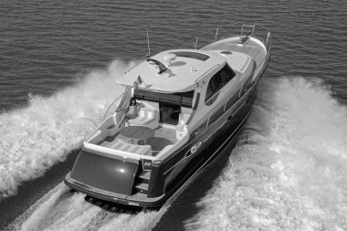 İtalya, Fiumicino (Roma), 12 Mart 2007, Newport 46 ABATI YACHTS lüks yat, hava manzaralı - EDITORIAL