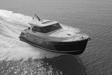 İtalya, Fiumicino (Roma), 12 Mart 2007, Newport 46 ABATI YACHTS lüks yat, hava manzaralı - EDITORIAL