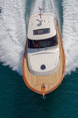 İtalya, Fiumicino (Roma), 12 Mart 2007, Newport 46 ABATI YACHTS lüks yat, hava manzaralı - EDITORIAL