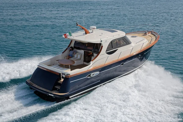 Itálie Fiumicino Řím Březen 2007 Newport Abati Yachts Luxusní Jachta — Stock fotografie