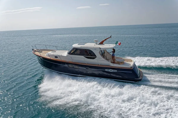 Ιταλία Fiumicino Ρώμη Μαρτίου 2007 Newport Abati Yachts Πολυτελές Γιοτ — Φωτογραφία Αρχείου