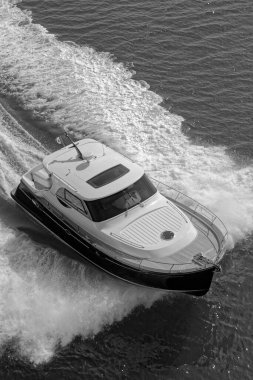 İtalya, Fiumicino (Roma), 12 Mart 2007, Newport 46 ABATI YACHTS lüks yat, hava manzaralı - EDITORIAL