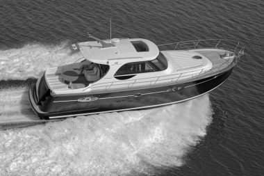 İtalya, Fiumicino (Roma), 12 Mart 2007, Newport 46 ABATI YACHTS lüks yat, hava manzaralı - EDITORIAL