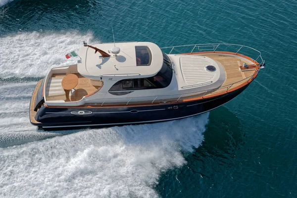 Itálie Fiumicino Řím Březen 2007 Newport Abati Yachts Luxusní Jachta — Stock fotografie