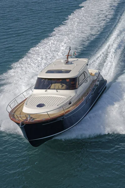 Itálie Fiumicino Řím Březen 2007 Newport Abati Yachts Luxusní Jachta — Stock fotografie