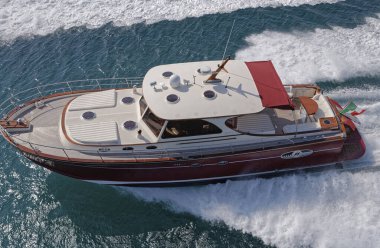 İtalya, Fiumicino (Roma), 12 Mart 2007, Portland 55 ABATI YACHTS lüks yat, hava manzaralı - EDITORIAL
