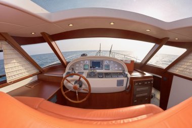 İtalya, Tuscany, Viareggio, 12 Mart 2007, Newport 46 ABATI YACHTS lüks yat, restoran, sürücü konsolu