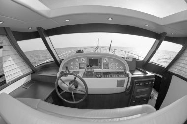 İtalya, Tuscany, Viareggio, 12 Mart 2007, Newport 46 ABATI YACHTS lüks yat, restoran, sürücü konsolu