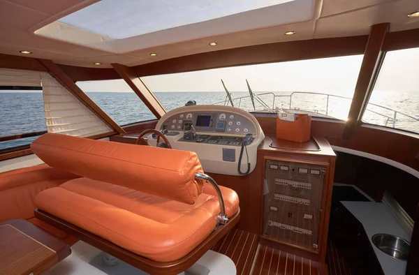 이탈리아 토스카나 Viareggio 2007 뉴포트 Abati Yachts Luxury Yacht Dinette — 스톡 사진