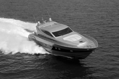 İtalya, Fiumicino (Roma), 4 Mayıs 2005, ALFAMARINE 78 lüks yat, hava manzarası - EDITORIAL
