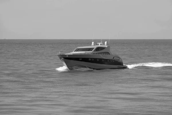 Italy Fiumicino Rome September 2004 Alfamarine Luxury Yacht Editorial — Stock Photo, Image