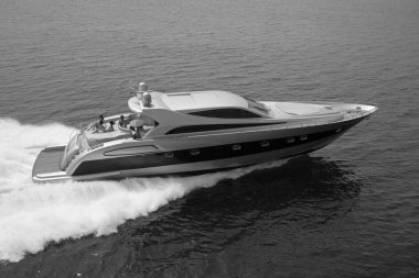 İtalya, Fiumicino (Roma), 3 Mayıs 2005, ALFAMARINE 78 lüks yatta, hava manzaralı - EDITORIAL