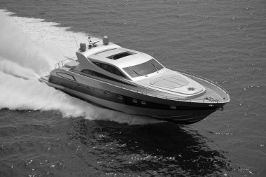 İtalya, Fiumicino (Roma), 3 Mayıs 2005, ALFAMARINE 78 lüks yat, hava manzarası - EDITORIAL