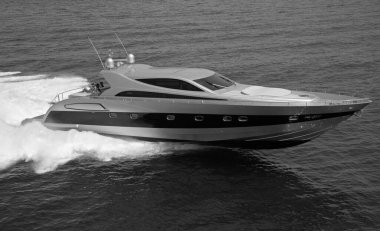 İtalya, Fiumicino (Roma), 3 Mayıs 2005, ALFAMARINE 78 lüks yatta, hava manzaralı - EDITORIAL