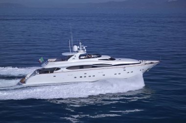 İtalya, Fiumicino (Roma), 13 Eylül 2005, MAIORA lüks yatında, hava manzaralı - EDITORIAL