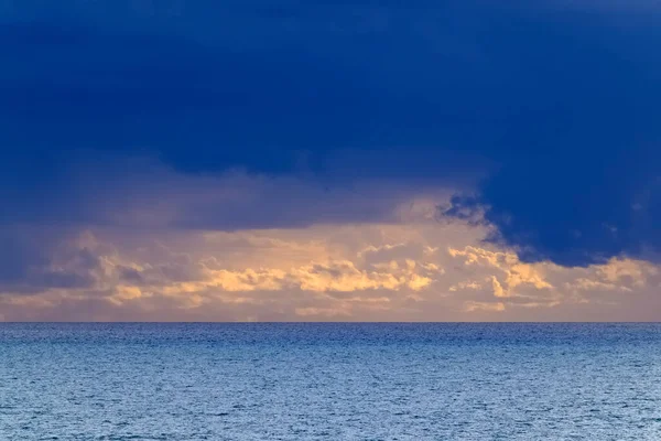 Italië Sicilië Middellandse Zee Stormachtige Wolken Het Sicilië Kanaal Winter — Stockfoto