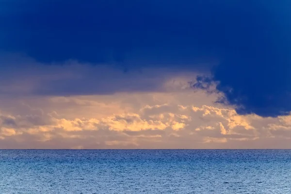 Italië Sicilië Middellandse Zee Stormachtige Wolken Het Sicilië Kanaal Winter — Stockfoto