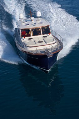 İtalya, Toskana, Viareggio; 12 Ocak 2006, ABATI YACHTS PORTLAND 55 Istakoz Lüks yat, hava manzaralı