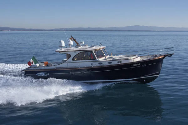 Włochy Toskania Viareggio Stycznia 2006 Abati Yachts Portland Lobster Luksusowy — Zdjęcie stockowe