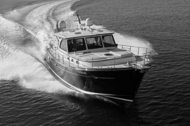 İtalya, Toskana, Viareggio; 12 Ocak 2006, ABATI YACHTS PORTLAND 55 Istakoz Lüks yat, hava manzaralı