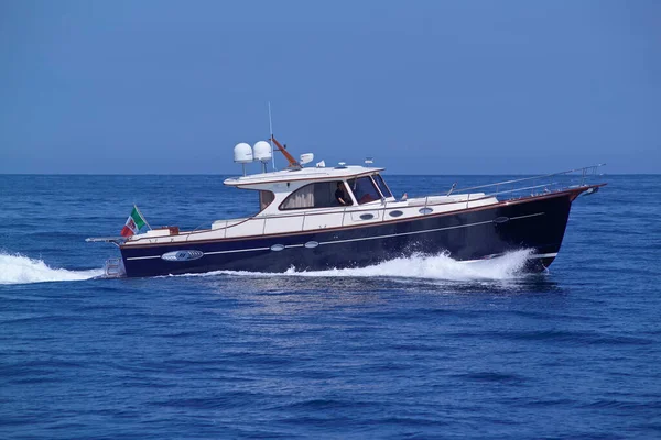 Ιταλία Τοσκάνη Viareggio Ιουλίου 2005 Abati Yachts Portland Lobster Πολυτελές — Φωτογραφία Αρχείου