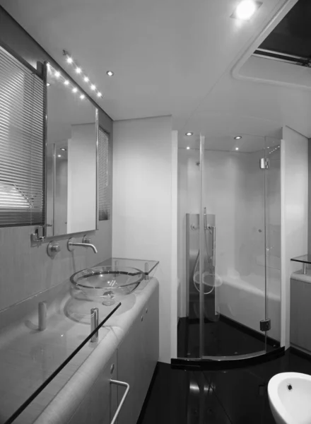 Frankrike Cannes September 2005 Cnm Continental Lyxyacht Master Bathroom Editorial — Stockfoto