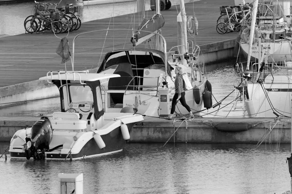 Italien Sizilien Mittelmeer Marina Ragusa Provinz Ragusa Januar 2021 Menschen — Stockfoto