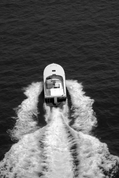 Italien Mittelmeer Fiumicino Rom Juli 2003 Itama Luxusjacht Luftaufnahme Editorial — Stockfoto