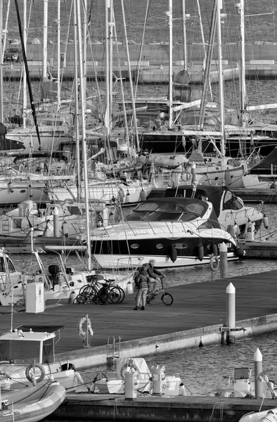 Italien Sicilien Medelhavet Marina Ragusa Ragusaprovinsen Februari 2021 Människor Och — Stockfoto