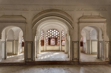 Hindistan. Rajasthan, Jaipur, Rüzgâr Sarayı (Hawa Mahal), Maharaja Sawai Pratap Singh tarafından 1799 yılında inşa edildi.