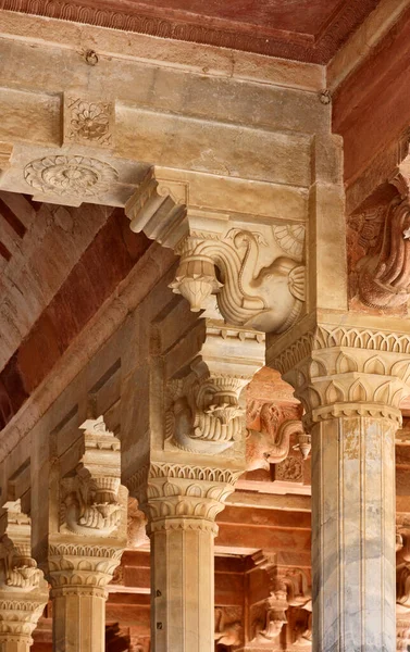 Indie Rajasthan Jaipur Amber Fort Sloní Sochy Pilířích Pevnosti — Stock fotografie