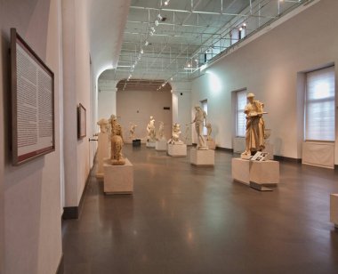İtalya, Roma, Massimo Sarayı, Roma heykelleri sergisi