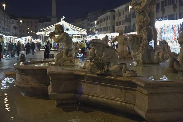 Talya Lazio Roma Navona Meydanı Geceleri Meydandaki Çeşmelerden Biri — Stok fotoğraf