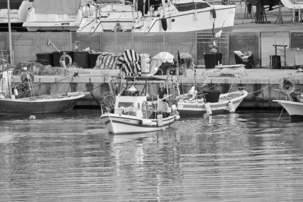 Italien Sizilien Marina Ragusa Provinz Ragusa April 2021 Lokale Fischerboote — Stockfoto