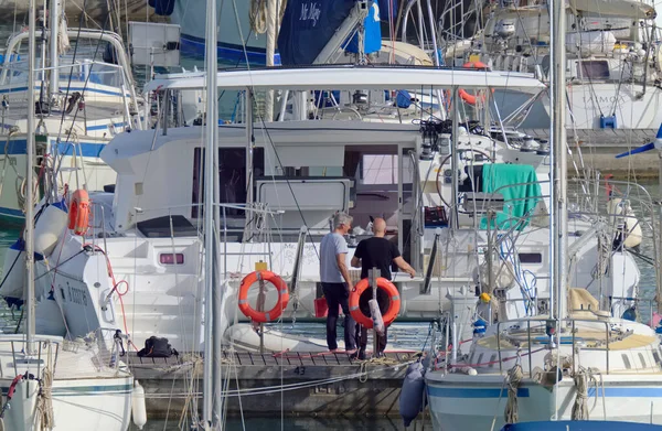 Itália Sicília Mar Mediterrâneo Marina Ragusa Província Ragusa Abril 2021 — Fotografia de Stock