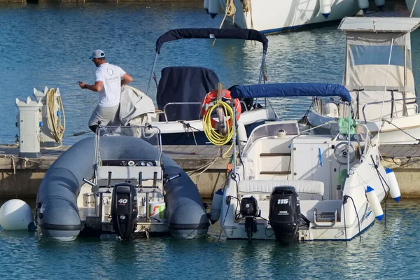 Italie Sicile Méditerranée Marina Ragusa Province Raguse Avril 2021 Homme — Photo