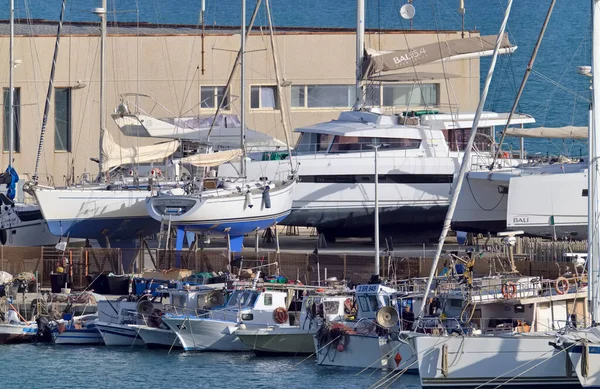 Fely Sicily Marina Ragusa Провинция Рагуза Апреля 2021 Местные Рыболовные — стоковое фото