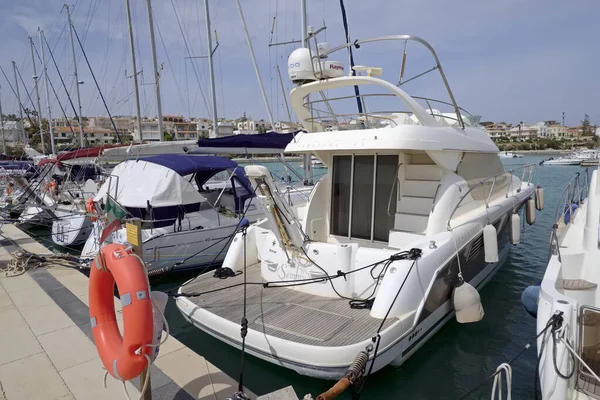 Italien Sizilien Mittelmeer Marina Ragusa Provinz Ragusa April 2021 Luxusyachten — Stockfoto