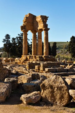 İtalya, Sicilya, Agrigento, Yunan Tapınak Vadisi, Castore ve Polluce Tapınağı (Hera Tapınağı)