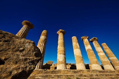 İtalya, Sicilya, Agrigento, Yunan Tapınak Vadisi, Herkül Tapınağı sütunları