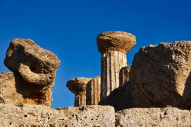 İtalya, Sicilya, Agrigento, Yunan Tapınak Vadisi, Herkül Tapınağı sütunları