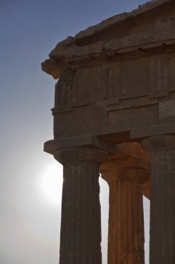 İtalya, Sicilya, Agrigento, Yunan Tapınak Vadisi, Concord Tapınağı (M.Ö. 440).)