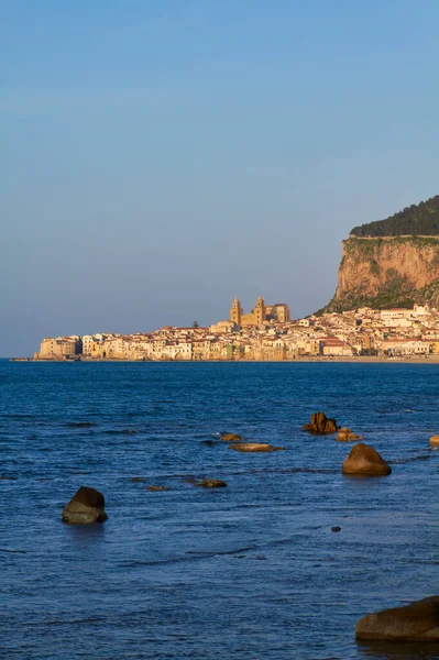 Italia Sicilia Cefalù Veduta Della Città Tramonto — Foto Stock