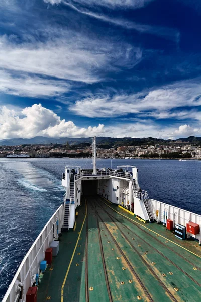 Italy Sicily Sicily Channel View Sicilian Coastline Messina Ferryboat Connects — Stock Photo, Image