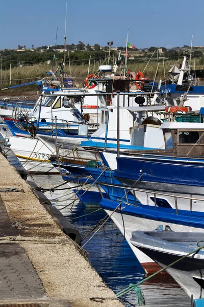 意大利西西里波托帕洛 帕塞尔港的渔船 — 图库照片