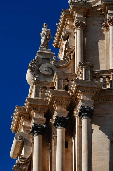 Włochy Sycylia Ragusa Ibla Katedra Jerzego Barokowe Ozdoby Kamienia — Zdjęcie stockowe