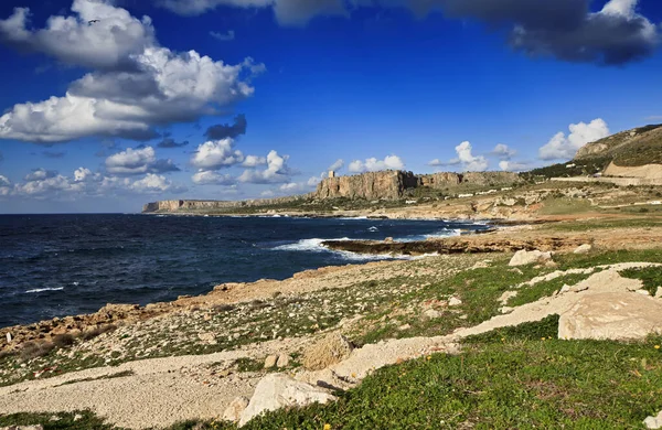 Italia Sicilia Tyrrenhavet Utsikt Den Steinete Kystlinjen Nær Vito Capo – stockfoto